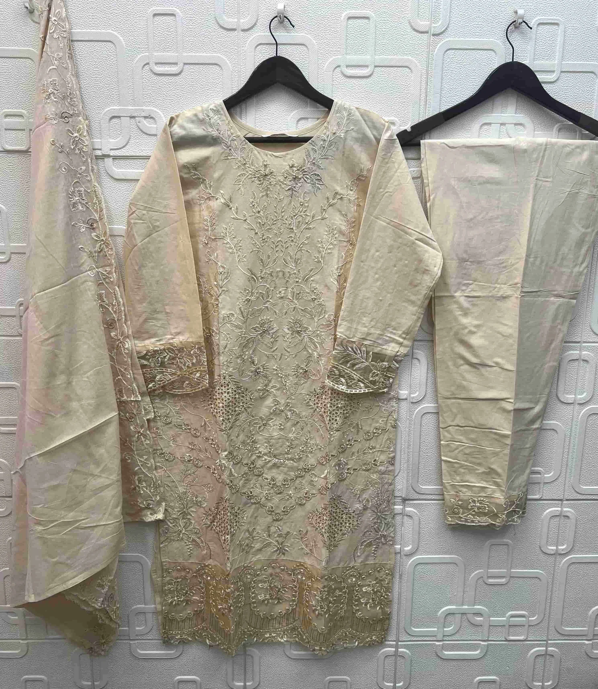 ELAN Studio Readymade Collection